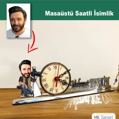 Karikatür Erkek Fotoğrafçı, Kameraman Model Masaüstü Saatli İsimlik Msi63