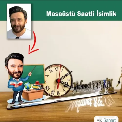 Karikatür Erkek Öğretmen Model Masaüstü Saatli İsimlik M1