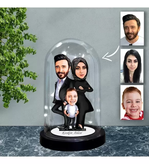 Kişiye Özel Aile Tasarımlı Işıklı Karikatür Fanus Biblo Fn79