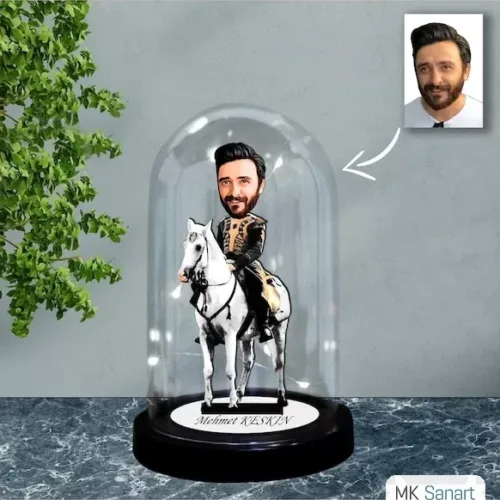 Kişiye Özel At binen Alp Tasarımlı Işıklı Karikatür Fanus Bi…