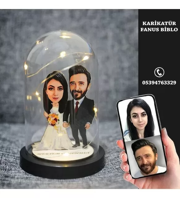 Kişiye Özel Evli, Sevgili, Çift , Gelin Damatışıklı Karikatür Fanus Biblo m10