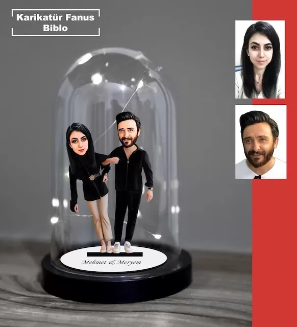 Kişiye Özel Evli, Sevgili, Çift , Gelin Damat Tasarımlı Işıklı Karikatür Fanus Biblo Fn35