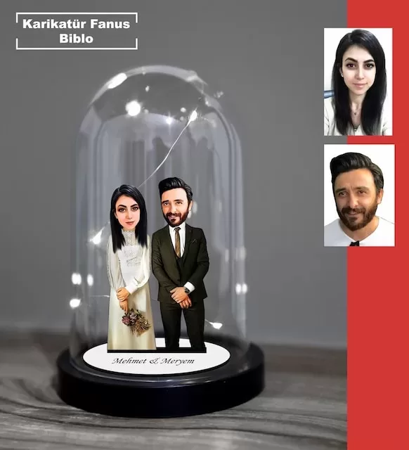 Kişiye Özel Evli, Sevgili, Çift , Gelin Damat Tasarımlı Işıklı Karikatür Fanus Biblo Fn36