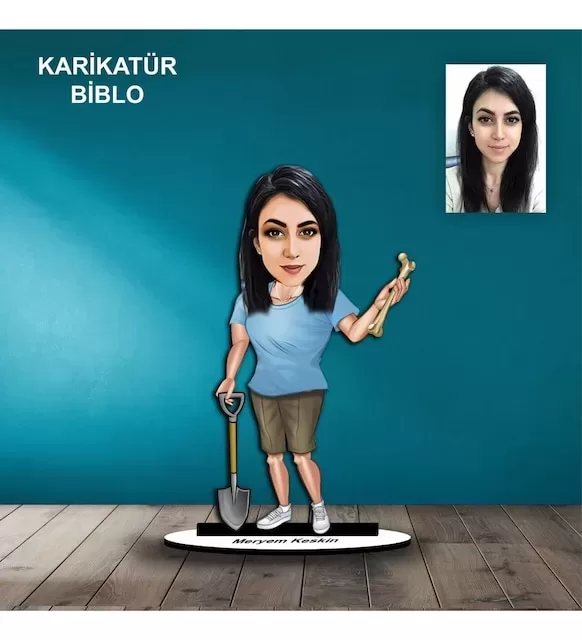 Kişiye Özel Kadın Bahçıvan Tasarımlı Karikatür Biblo B95
