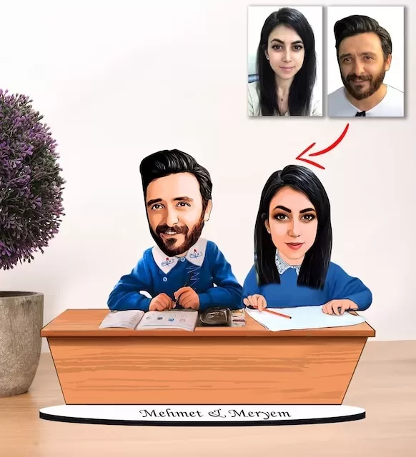 Kişiye Özel Karikatür Mavi Önlüklü Biblo