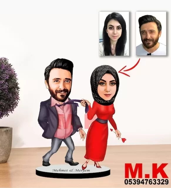 Kişiye Özel Karikatür Tesettürlü Çift, Sevgili Biblo