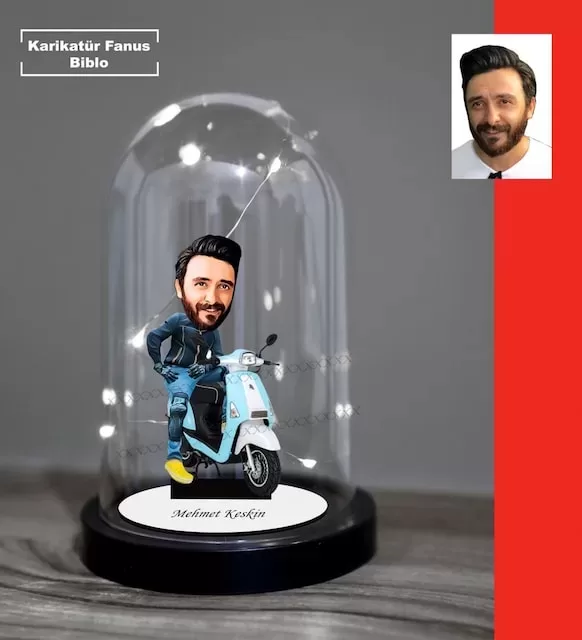 Kişiye Özel Vespa Motor Tasarımlı Işıklı Karikatür Fanus Biblo Fn109