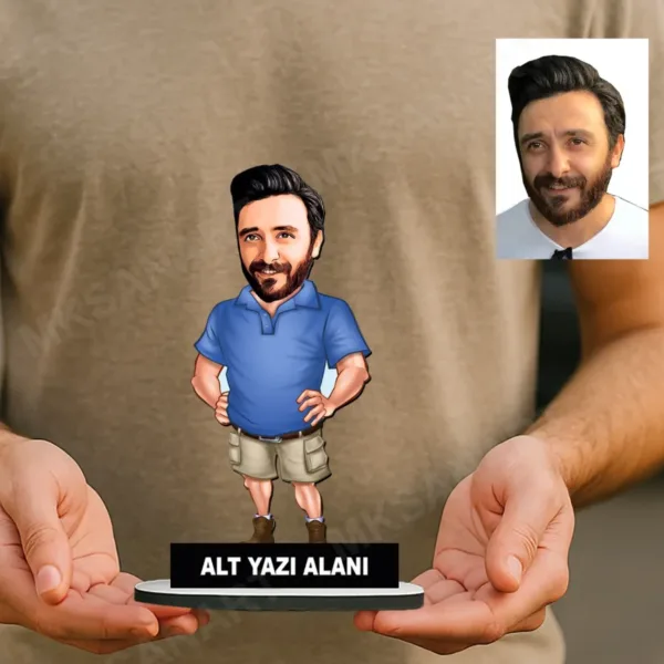 Kişiye Özel Erkek Gezgin Karikatürlü 18 cm MDF Masaüstü Biblo - Masaüstü Hediye