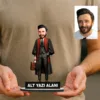 Fotoğraftan Kişiye Özel Avukat Karikatürlü 18 cm MDF Masaüstü Biblo – Avukat Hediyesi | Avukata ve Hukukçuya Hediye