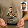 Kişiye Özel Müzisyen Karikatürlü 18 cm MDF Masaüstü Biblo – Müzisyen Hediyesi | Yeni İş ve Meslek Hediyesi