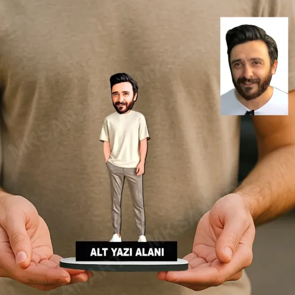 Kişiye Özel Genç Erkek Karikatürlü 18 cm MDF Masaüstü Biblo - Masaüstü Hediye