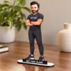 Kişiye Özel Fitnes Antrenörü Karikatürlü 18 cm MDF Masaüstü Biblo – Antrenör Hediyesi | Spor Hocasına ve Teknik Direktöre Hediye
