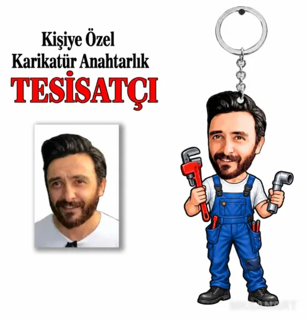 Kişiye Özel Fotoğraflı Kişiye Tesisatçı Karikatür Anahtarlık Karikatürlü 8 cm MDF Anahtarlık - Kişiye Tesisatçı Karikatür Anahtarlık Hediyesi | Usta ve Teknik Meslek Hediyesi